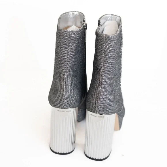 MICHAEL Michael Kors.Silver Platform Booties.Sz 8.5. - Picture 5 of 16